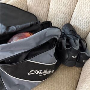 Stylish Black and Gray Bowling Bag